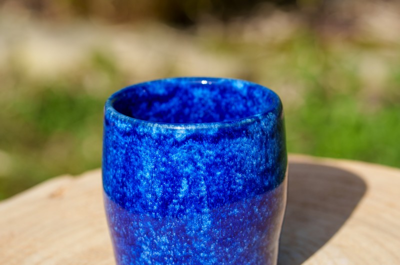 Pot cylindrique bleu