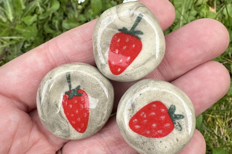 Worry Stone Fraise en céramique